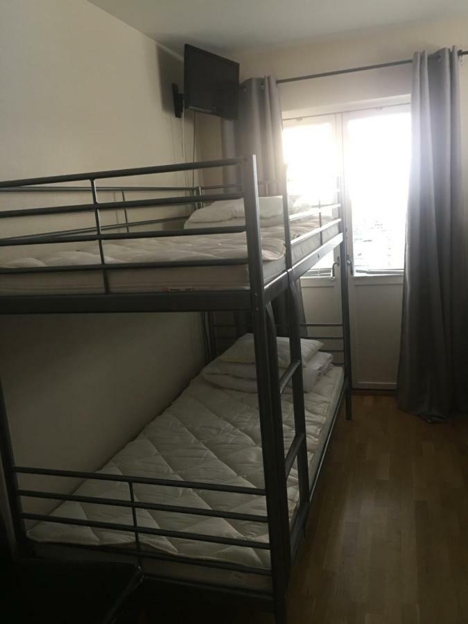 Treetop Hangout & Hotel Gothenburg